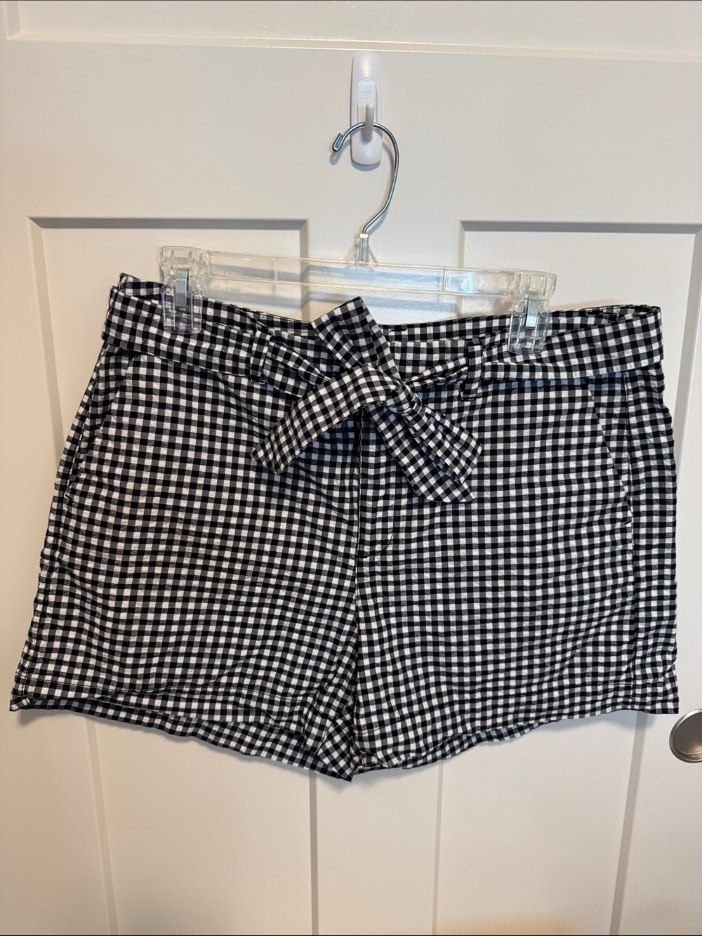 Old Navy Black and White Gingham Tie-Waist Shorts